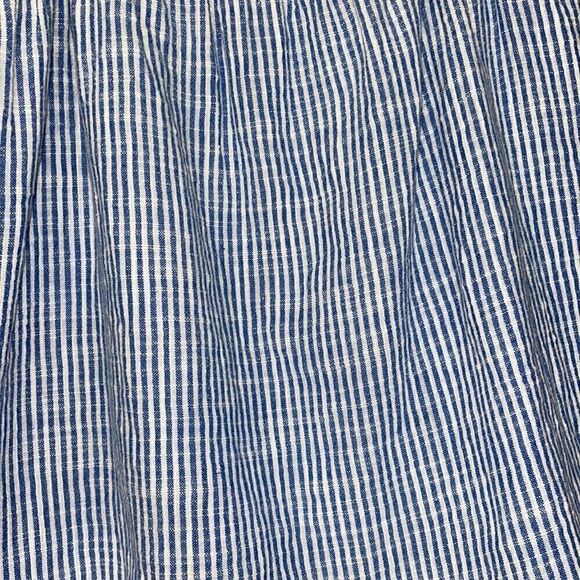 Old navy stripe top size small - Picture 2 of 4